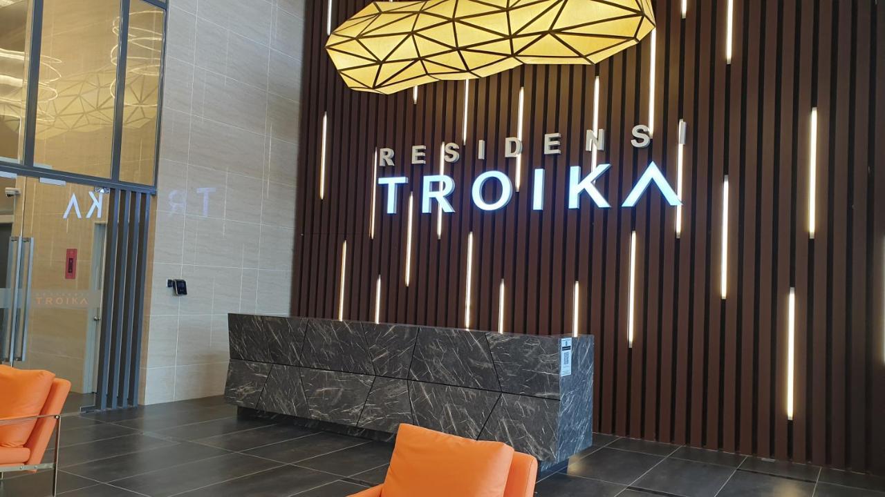 Prestige Troika Luxury